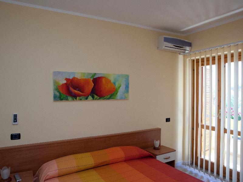 Hotel Barbieri Vibo Valentia Marina Εξωτερικό φωτογραφία
